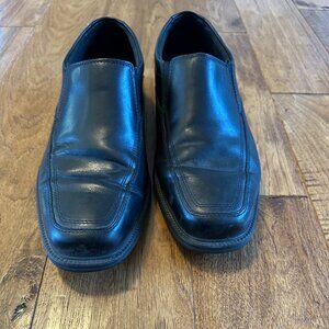 Mens Bostonian Flexlite slip on dress shoes, size 10, color black